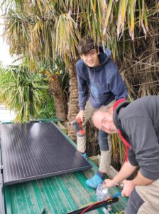 Installation de panneaux photovoltaiques Systovi sur la commune de Gamarde les bains equipe