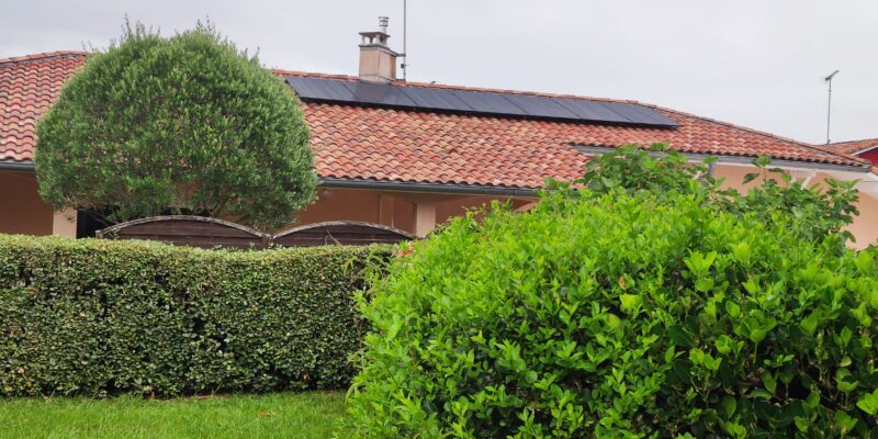 Pose centrale Solaire en autoconsommation et revente du surplus Soustons Landes 40 Pose-centrale-Solaire-en-autoconsommation-et-revente-du-surplus-Soustons-Landes-40-scaled