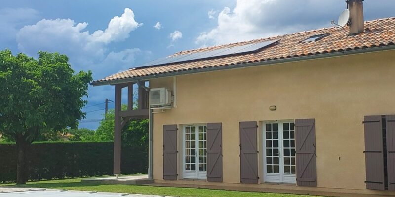 Pose-panneaux-photovoltaiques-3kw-autoconso-revente-du-surplus-edfoa-mylight-heterojonction-micro-onduleurs-ap-systems
